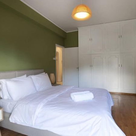 Palaio Faliro, A Bright And Spacious Apartment Athens Exterior photo