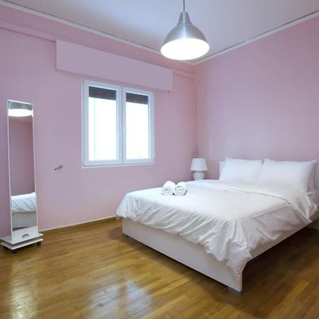 Palaio Faliro, A Bright And Spacious Apartment Athens Exterior photo