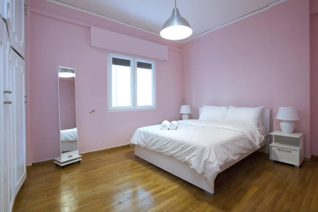 Palaio Faliro, A Bright And Spacious Apartment Athens Exterior photo